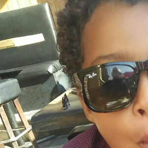 Meet your Posher, Jay